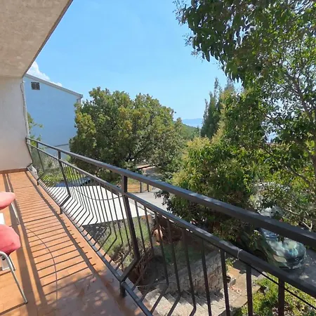 Apartmán Rotes Am Mit Meerblick Ca 180 Meter Luftlinie Vom Sibinj Krmpotski